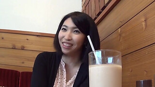 Horny MILF Yurika Tsubaki Creampied On First Date