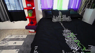 BBW Sara Jay Puts A Condom On That Big Dildo To Fuck Herself!