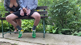 Mature cougar with saggy tits made me cum