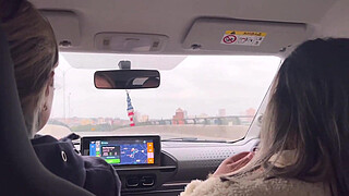 A woman who runs a ride-hailing app picks up a wheelchair user at Sé station. She doesn't have the money to pay for the ride! And she lets herself be sucked off after peeing as payment!