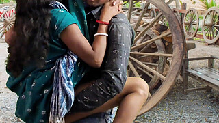 Bharti Bhabhi come to fucking in home