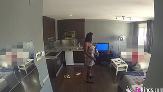 Cuban assistant offers full service. Cuban Lisa Black pleases Jordi the Shaft Boy at FAKings