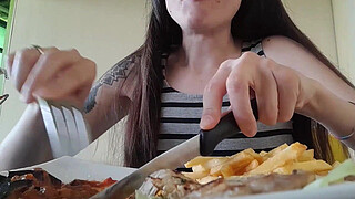 italian couple goes out for lunch then she gets fucked hard doggystyle with creampie