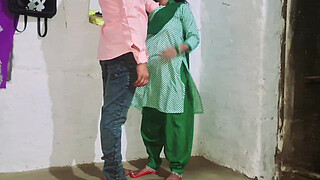 College Se aaye Stepsister pusssy fuck after class teacher