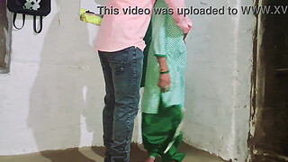 College Se aaye Stepsister pusssy fuck after class teacher