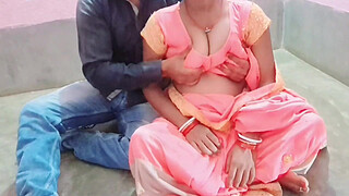 Indian Beautiful Muslim Babe Gets Booty Fucked By Tailor