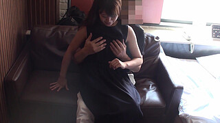 sommelier Ayako (2<censored>s old) Slender beautiful legs POV