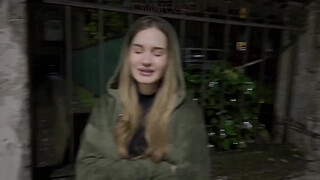 Are you sure your boyfriend wouldn't mind? Comatozze fucks Fan