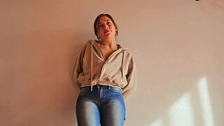 ALONE WITH MY FRIEND'S COUSIN. I SPOIL HER FACE WITH MILK