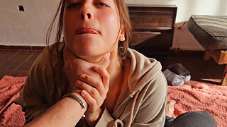 ALONE WITH MY FRIEND'S COUSIN. I SPOIL HER FACE WITH MILK