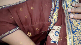 Mumbai fucks Ashu and his sister-in-law together. Clear Hindi Audio.