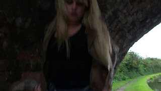 Bustyeager for dick starts masturbating in the car waiting forcocks