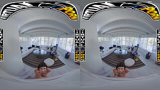 VIRTUAL PORN - Mae Milano's Step Creep