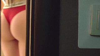 Spied on in the toilet and an erection began. I had to fill her pussy with cum