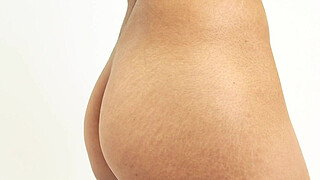 MIA KHALIFA - I Invite You To Check Out A Closeup Of My Perfect Arab Body