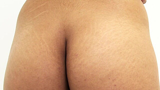 MIA KHALIFA - I Invite You To Check Out A Closeup Of My Perfect Arab Body