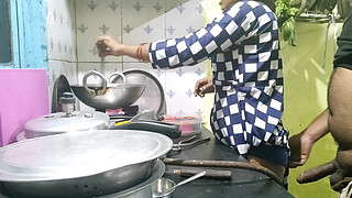 The maid who came from the village did not have any leaves, so the owner took advantage of that and fucked the maid (Hindi Clear Audio)