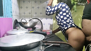 The maid who came from the village did not have any leaves, so the owner took advantage of that and fucked the maid (Hindi Clear Audio)