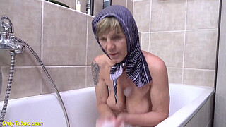 tight granny cunt stretched by cucumber