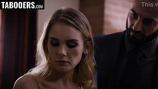 STEPMOM: "I have to make sure nothing was Photoshop" - Christie Stevens, Natalie Knight