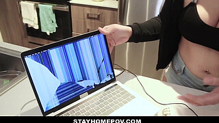 Pranking & fucking my fat arse step sister during quarrantine