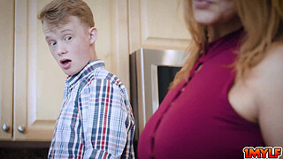 Bon Appétit! Mylf Juliett Russo serves nasty cum glazed chicken for dinner to herself and to her young stepson Jimmy Michaels!