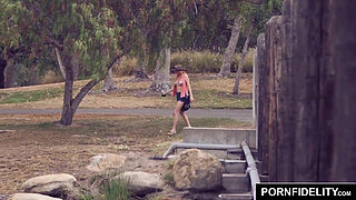 PORNFIDELITY Bikini Chick Iris Rose Creampie