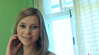 Big Legs & Big Foot Cutie, Elizabeth J Is All Natural Hot!