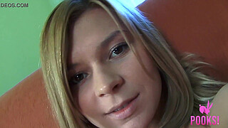 Big Legs & Big Foot Cutie, Elizabeth J Is All Natural Hot!