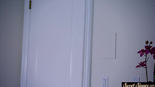 Bigbooty stepmom fucked from behind