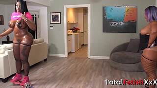 Pinky XxX,Jovan Jordan, Victoria Cakes