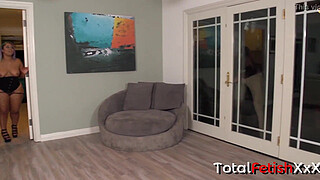 Pinky XxX,Jovan Jordan, Victoria Cakes