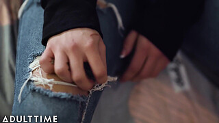 ADULT TIME - Khloe Kapri & Gia Derza's Intimate Night Together