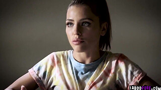 Boyfriend must watch his girlfriend get fisted!