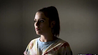 Boyfriend must watch his girlfriend get fisted!