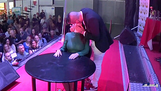 ROMANTIC REAL PUBLIC SEX NATURAL BIG BOOBIES ZENDA SEXY VS BIG COCK JOTADE