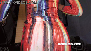 newbie 19yr naomi lockheartt about to out OG julian st jox to work