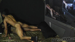 SHE LOVES THE PENIS!!