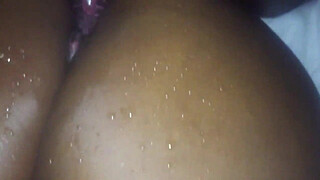 making her squirt 20 minutes straight Chocolate Squirter came to see Soul Tool