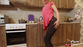 Big Butt MILF Blowjob Big Shaft, Anal Sex and Cum Eating in the Kitchen