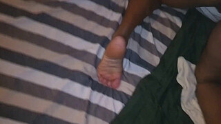 Sri Lnakan milf gets fuck in the arse