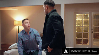 MODERN-DAY SINS - Tiny Bitch's FIRST INTERRACIAL DOUBLE PENETRATION 3SOME! BIG BUTT CUM BLASTS!