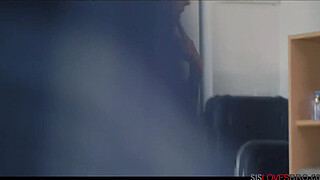 Horny stepbro convinces sis to fuck him