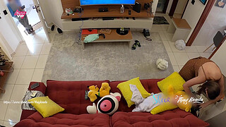 I received the delivery man very naughty and let him suck me until I came in his mouth