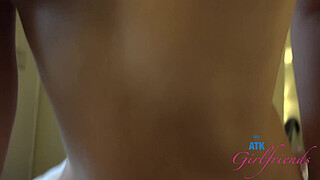 Atheltic and fitt amateur Leana Lovings gets fucked POV riding dick untol she creams