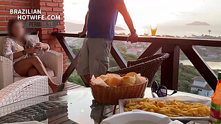 I RECEIVED THE BACHELOR WITH A MICROBIKINI AND PUT ANOTHER HORN IN THE HORN