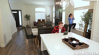 Cumming Together Mae Milano , Britt Blair , David Lee , Joshua Lewis