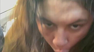 Colombian teen gagging in public hotel parking lot. La Paisa gets mouth cum shot!!