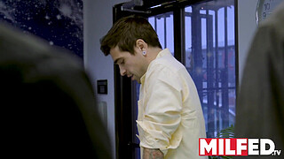 Fucking My Boss's Wife At The Office Party - MILFED