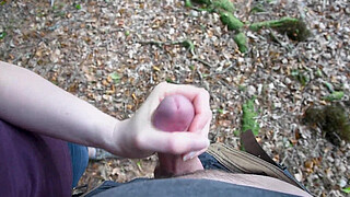 Deep in the Woods, i meet a stranger and he ask me to jerk him off